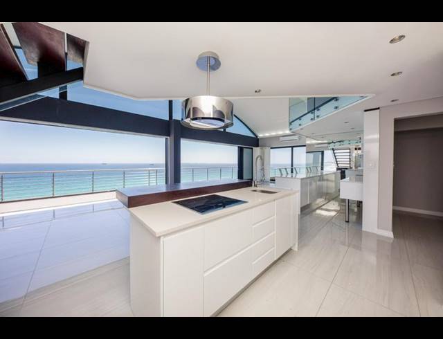 3 BEDROOM APARTMENT FOR SALE IN BLOUBERG BEACHFRONT